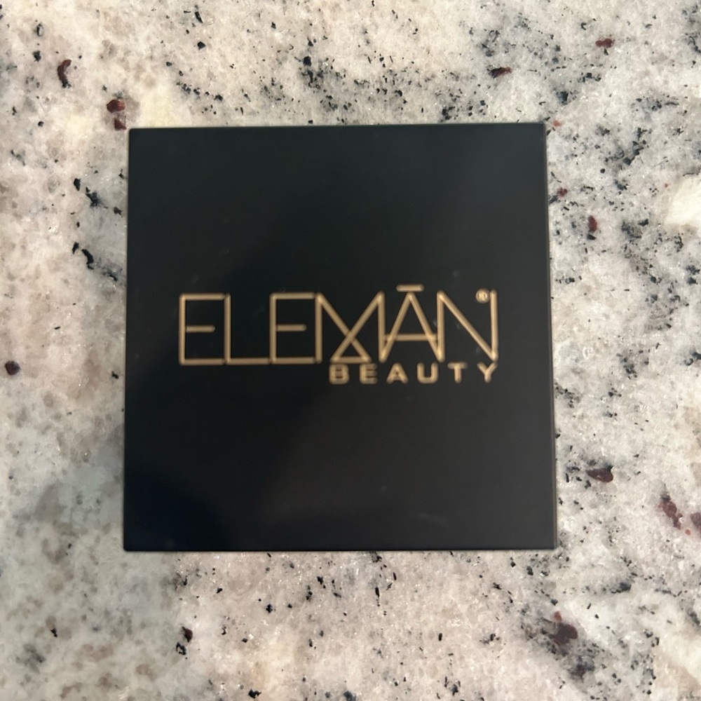 ELEMAN Up in smoke & Sierra Eyeshadow Duo